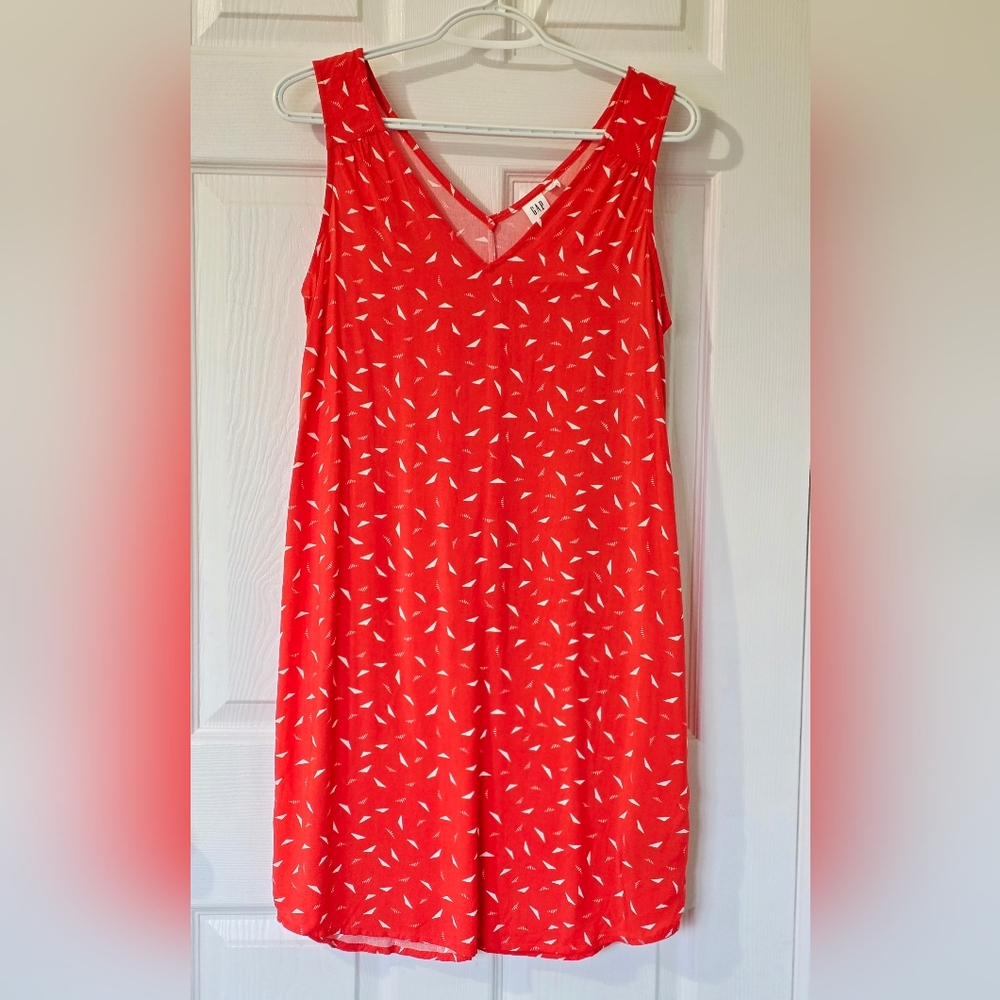 NEW! GAP Women's Sleeveless V-Neck Print Shift Dress Size XS Petite